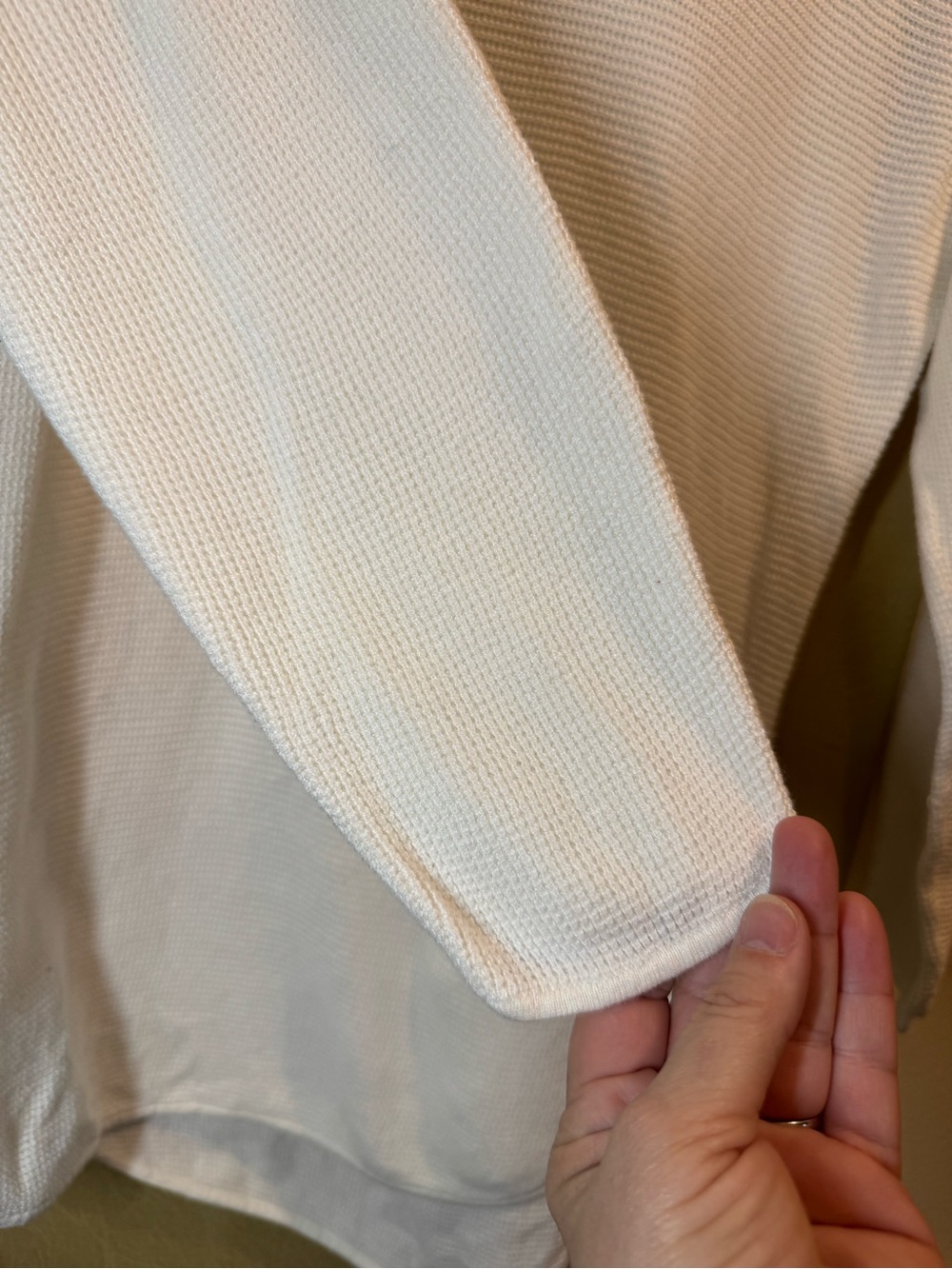 MICHAEL Michael Kors Cream Scoop-Neck Button-Hem Sweater - Picture 5 of 11